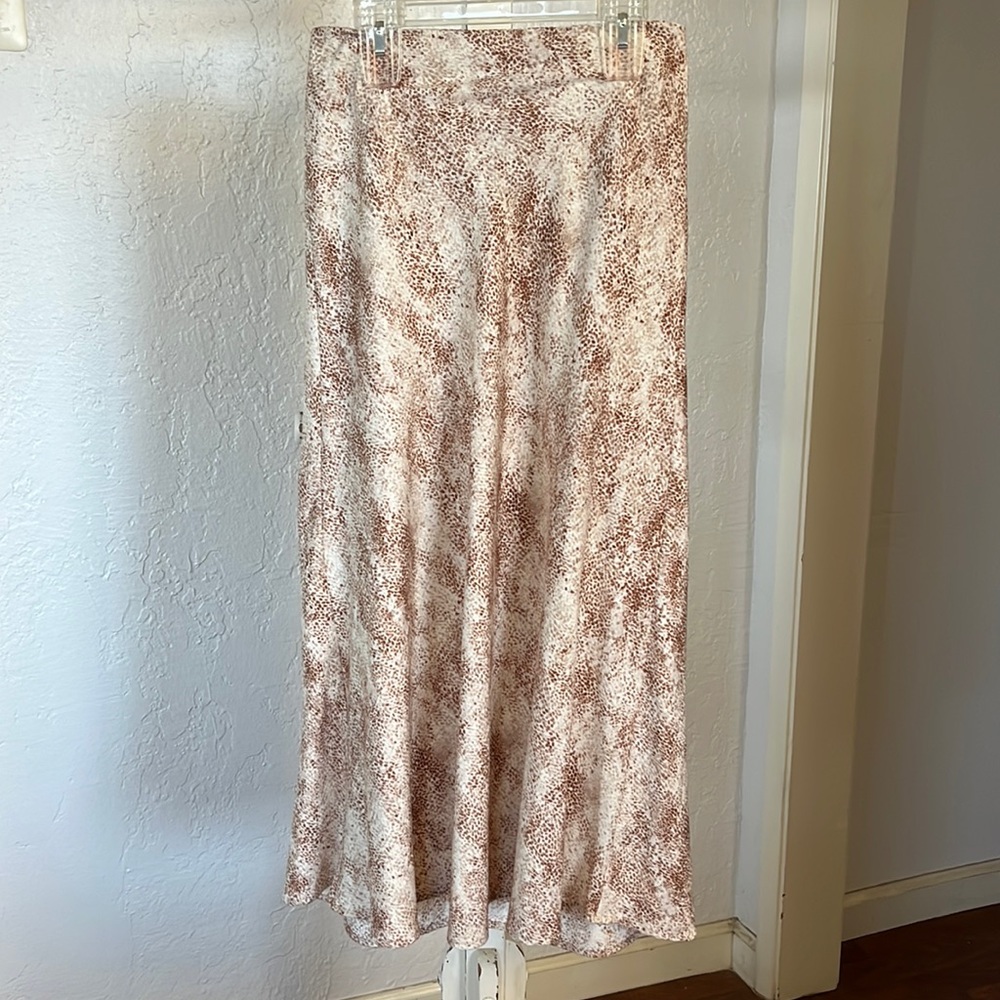 Midi skirt